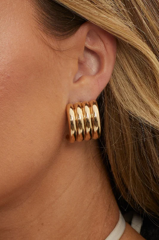 Trendy Street Style Attire Mally Ribbed Hoop Earrings Gold