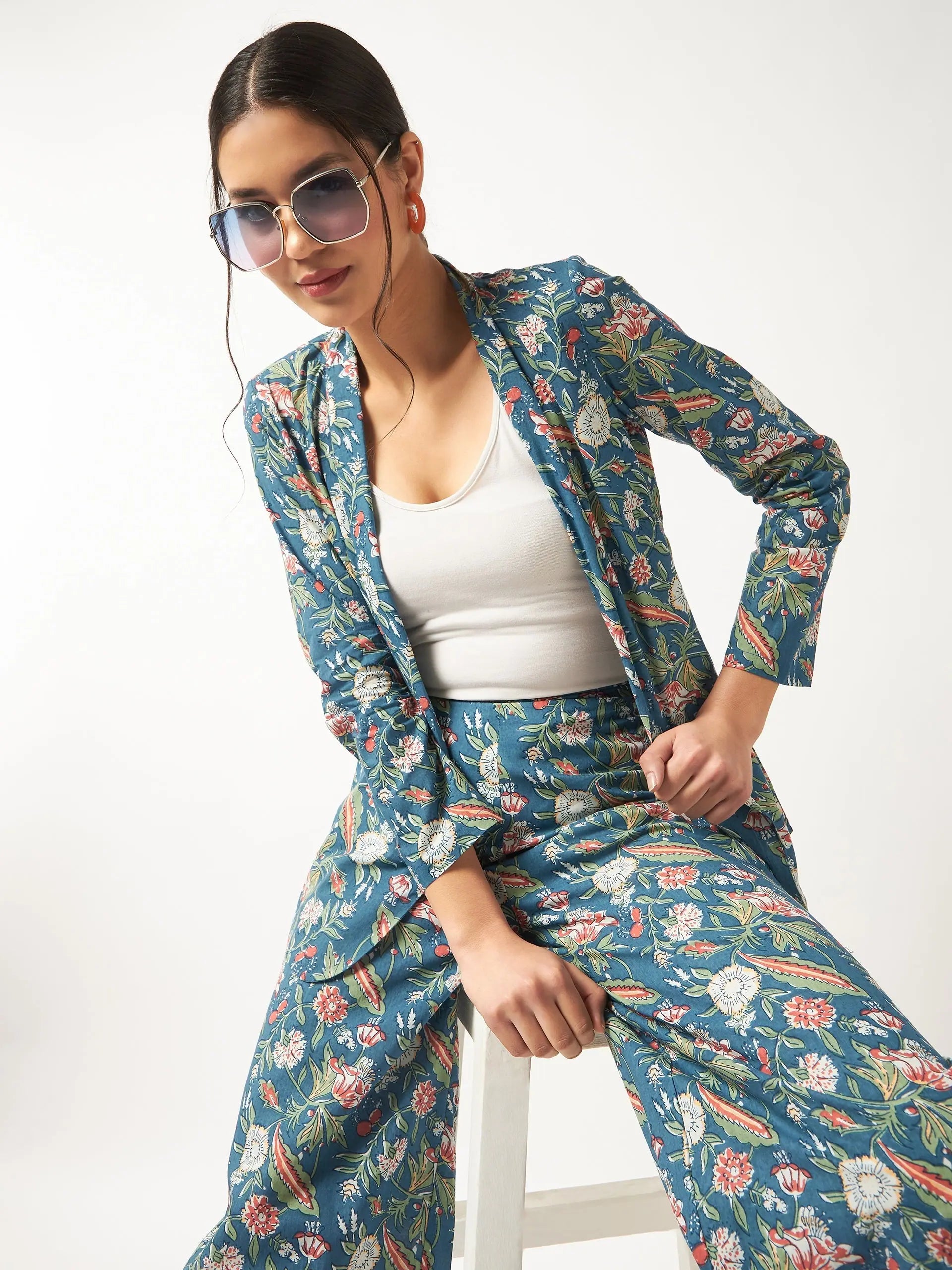 Style Revolution Floral Printed Blazer With Pants