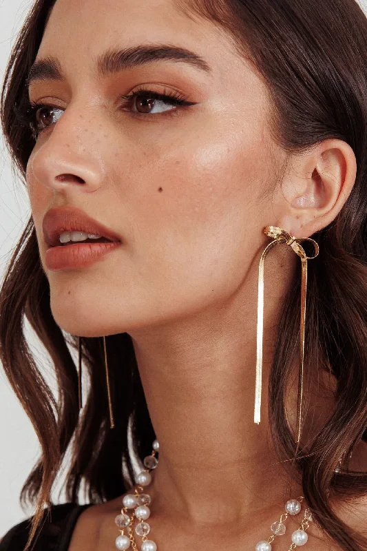 Forward Trendsetter Macy Herringbone Bow Earrings Gold