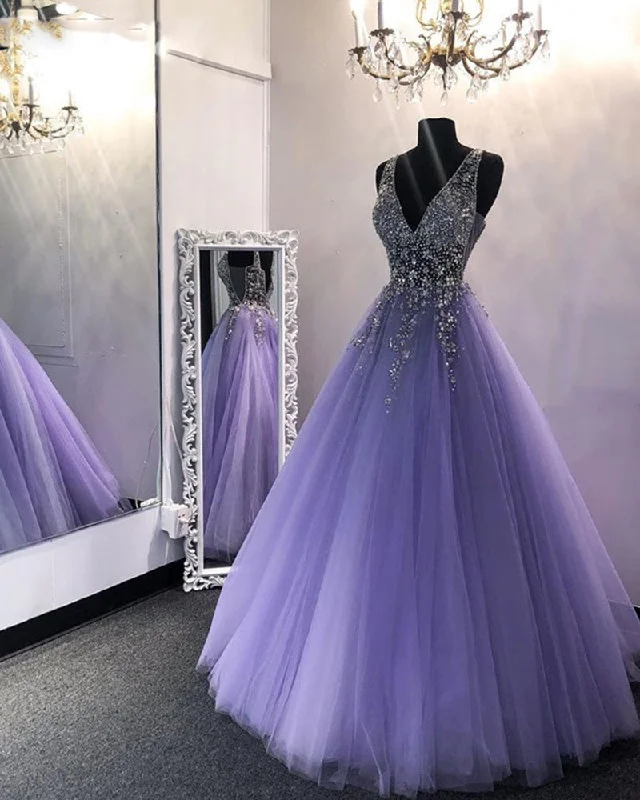 Trendy Women’s Apparel Amazing V Neck Beading Lavender Ball Gown Puffy Girls Sweet Quinceanera Dresses Prom Gown PL102191