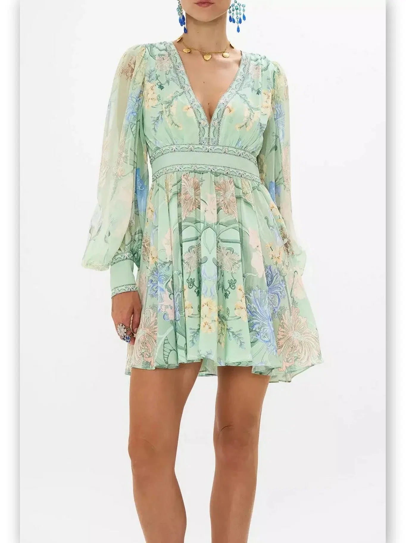 Chic Women’s Clothing for Work and Travel Blouson-Sleeve Printed Plunged V-Neck Silk Mini Dress in Mint