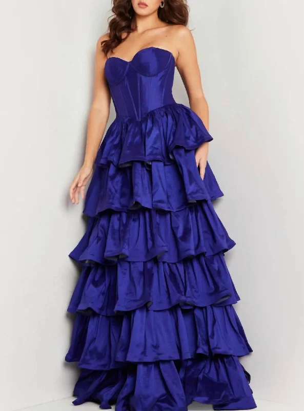 Women Fashion Strapless Ruffle Skirt Gown In Royal Blue