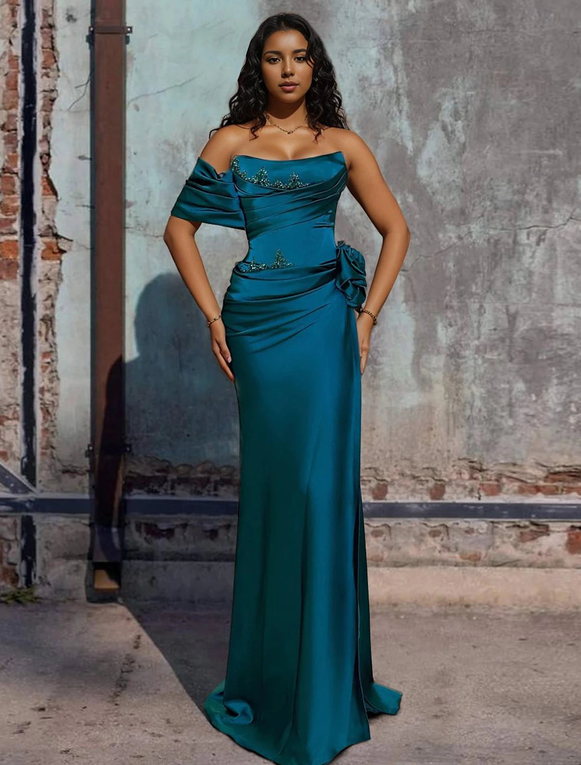 Bold Fashion A-Line Evening Gown Sleeveless Strapless Satin with Rhinestone Slit