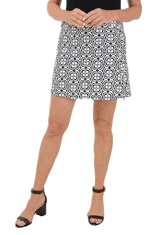 Chic Outfits Black Optical Daisy UPF50+ Pull-On Skort