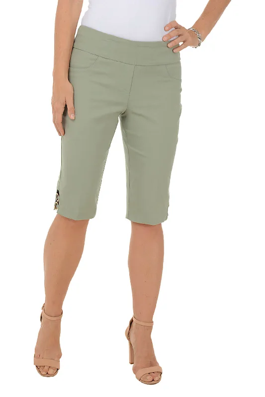 Classic Women's Fashion Petite Spring Forward Pull-On Skimmer Pant