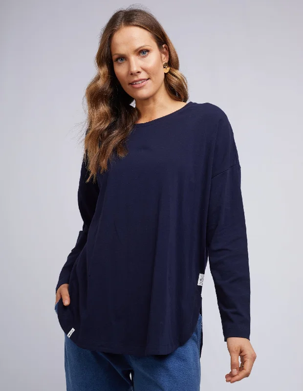 Snag Fabulous Fashion Bargains Elm Society L/S Tee Navy