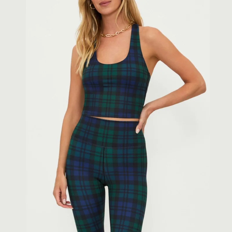 Outfits For Women Yara Top - Wintergreen Plaid