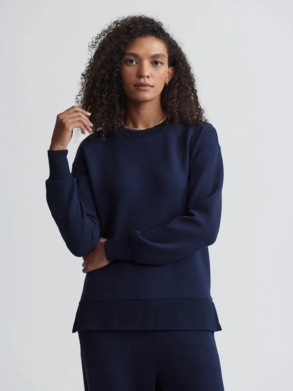 Comfy Women’s Outfits for Daily Wear Varley Gabriella Sweat - Navy