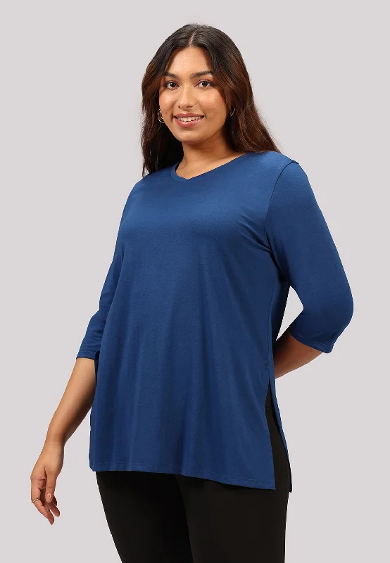 Naina Navy Peony