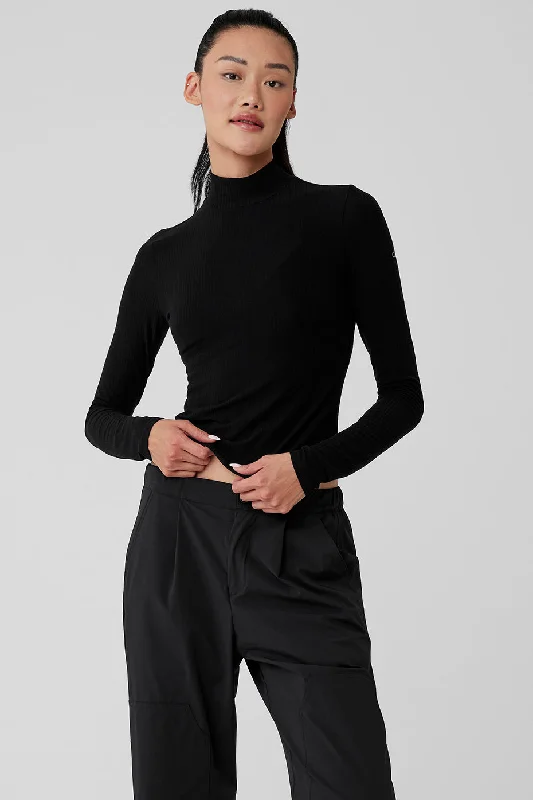 Fashion-forward Women’s Wear Ribbed Sea Coast Mockneck Long Sleeve - Black