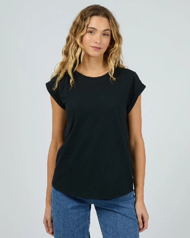 Unleash Your Style Silent Theory Lucy Tee Black