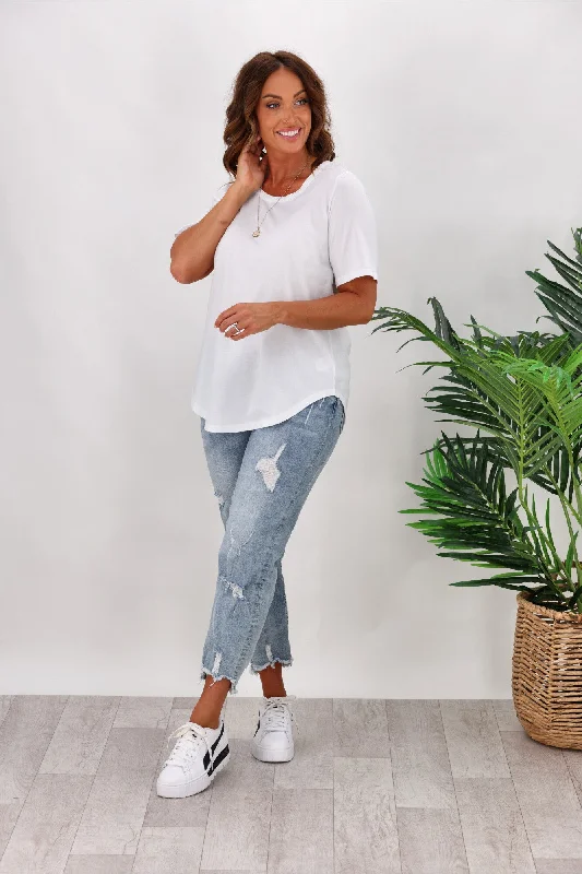 Elegant Simplicity Wardrobe Betty Basics Ariana Tee White