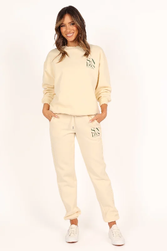 Fashion Forward Femininity Rhodes Sweatpant - Sand