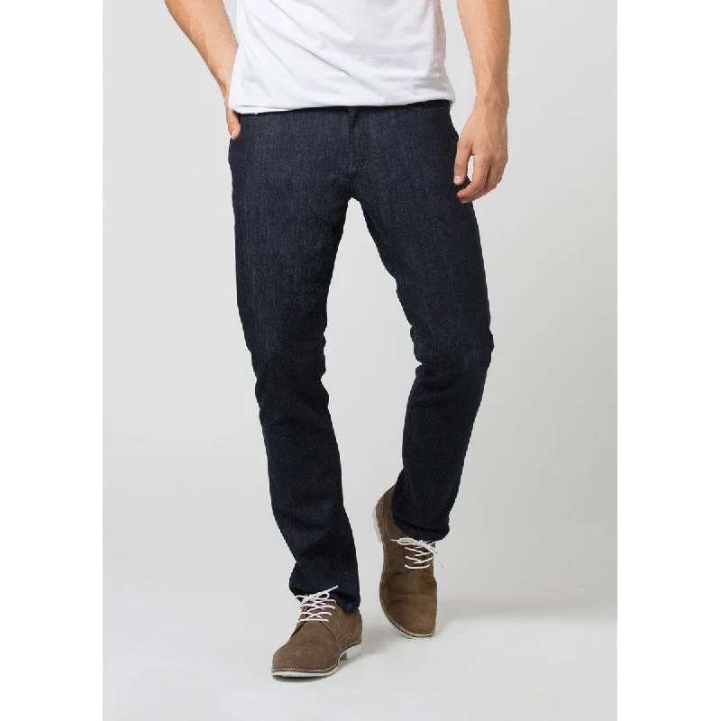 Fashion Essentials Men's Performance Denim Relaxed