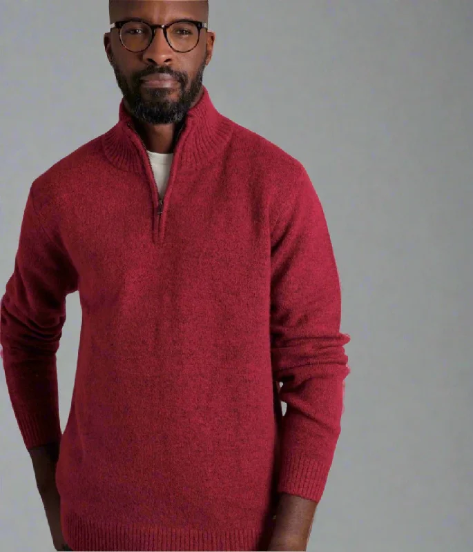 Laid-Back Elegance Red Men's Helmsdale 1/4 Zip Jumper